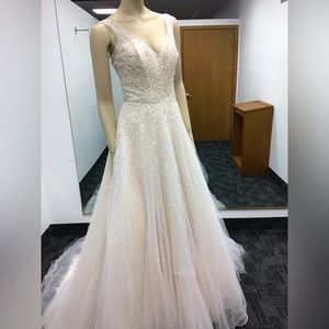 Morilee #5376 V-neck beaded tulle wedding gown, Lt Gold color size 8